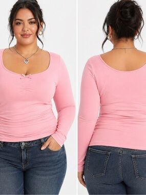 Women's Long Sleeve Scoop Neck Top in Pink Ballerina Blouse